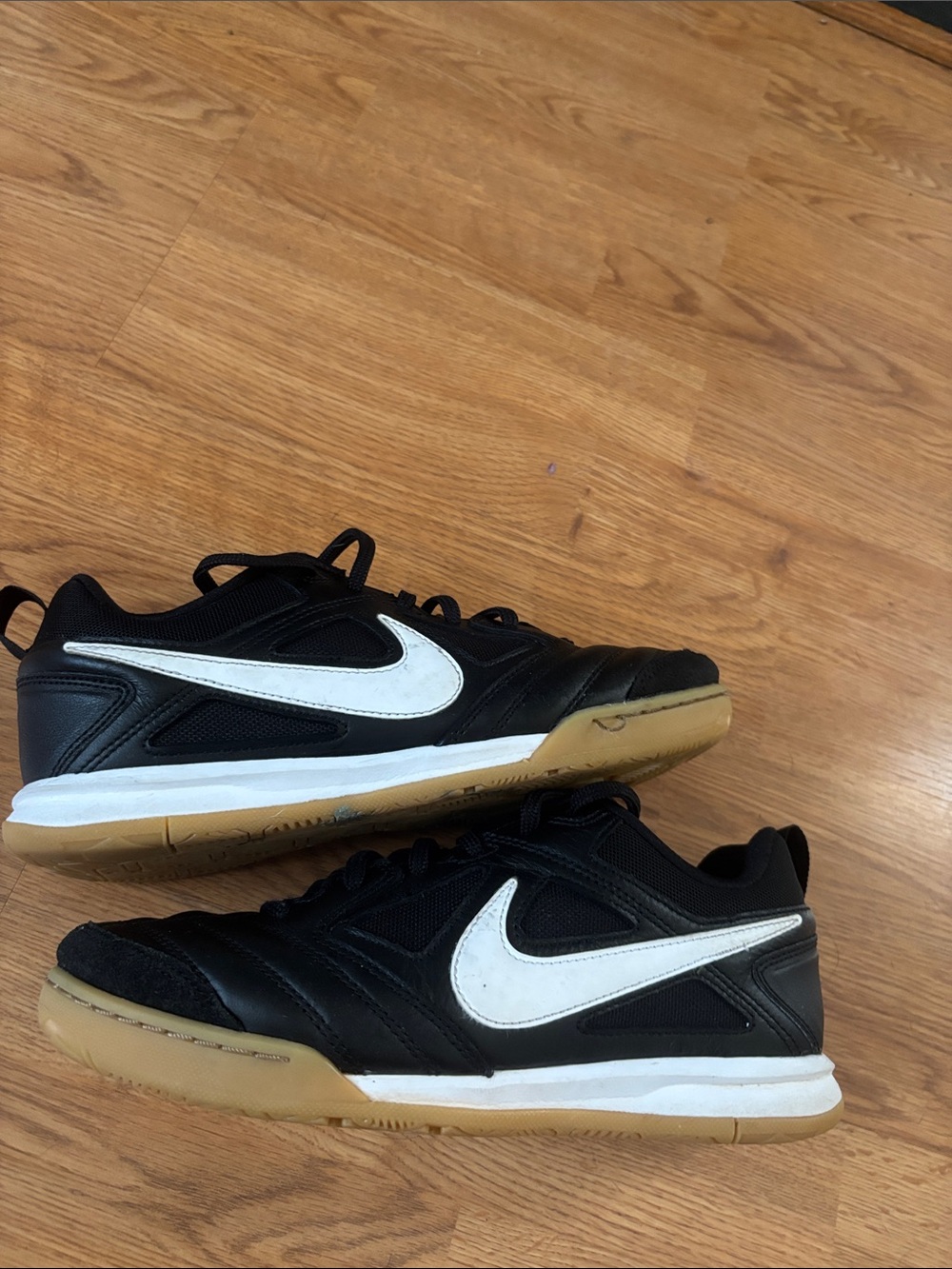 Nike Gato IC